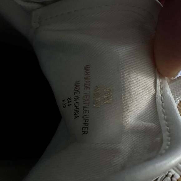 Tommy Hilfiger sneakers - Picture 6 of 6